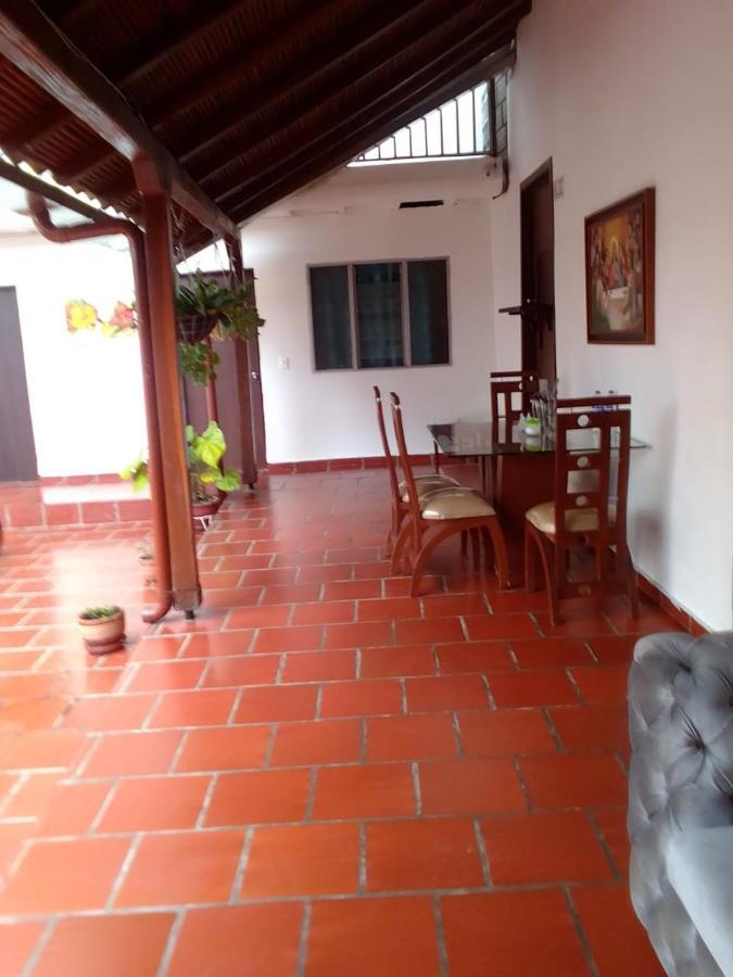 Hotel La Casona Chinácota Buitenkant foto