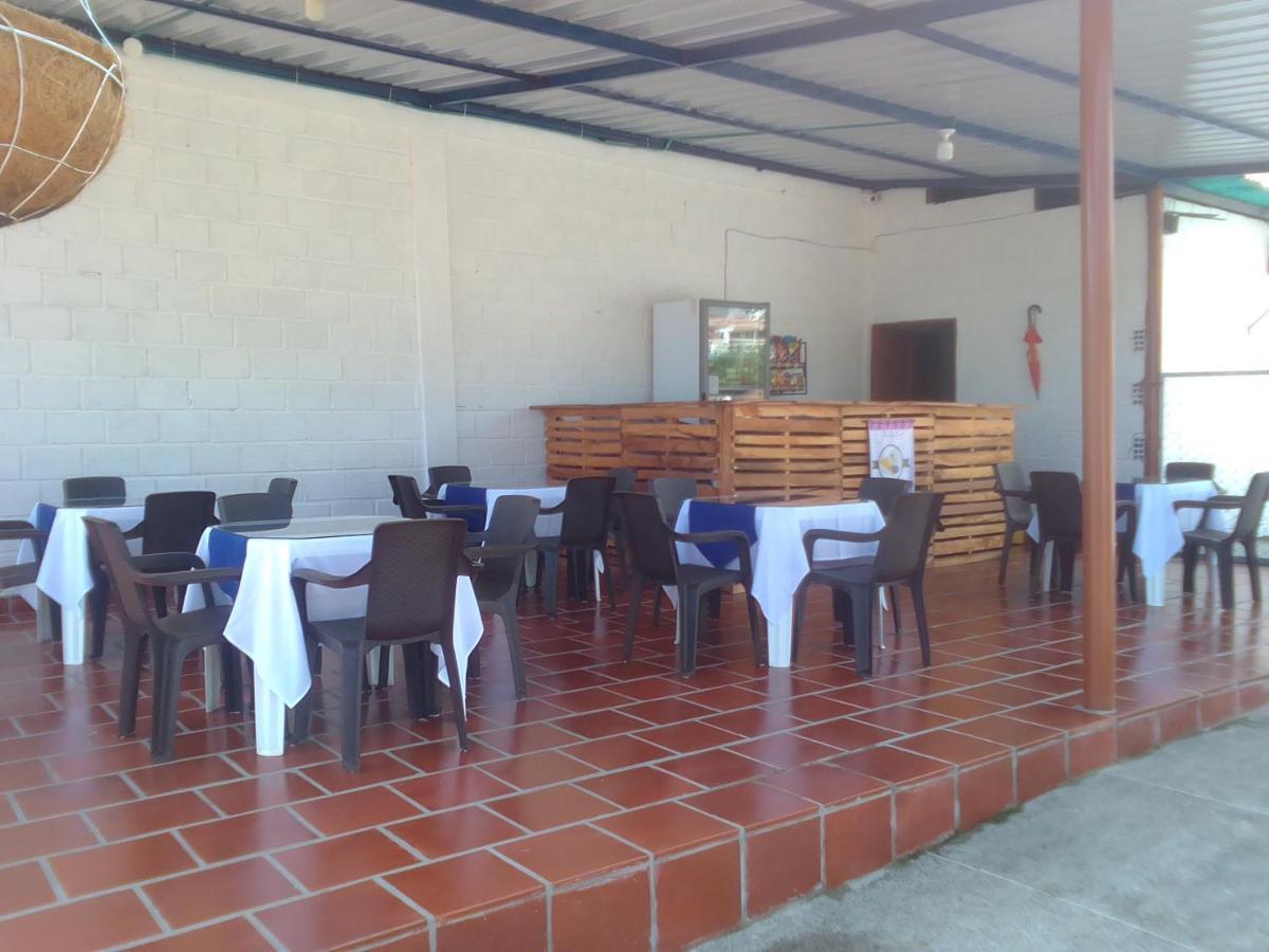 Hotel La Casona Chinácota Buitenkant foto