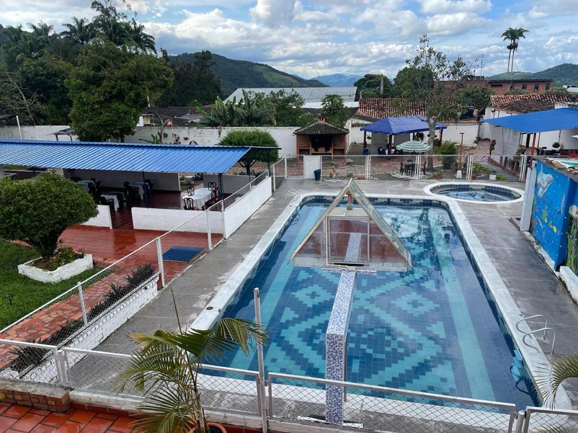 Hotel La Casona Chinácota Buitenkant foto