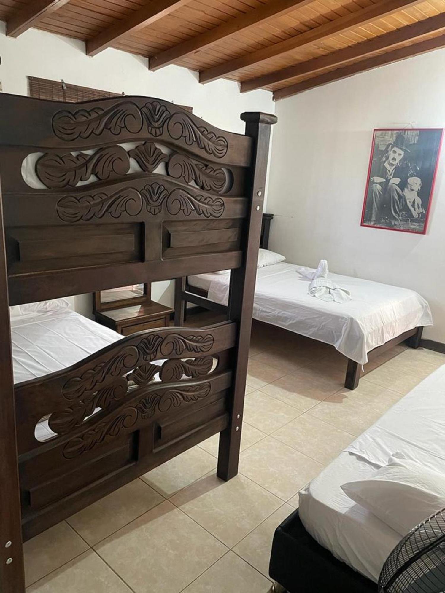 Hotel La Casona Chinácota Buitenkant foto